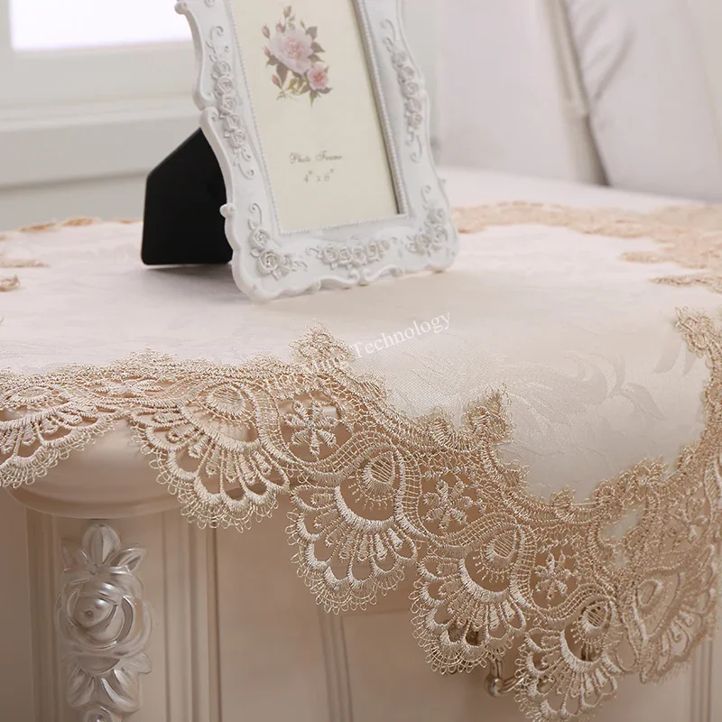 Table Cloth Round Table Cream  - огляд і ціна Home Textiles List