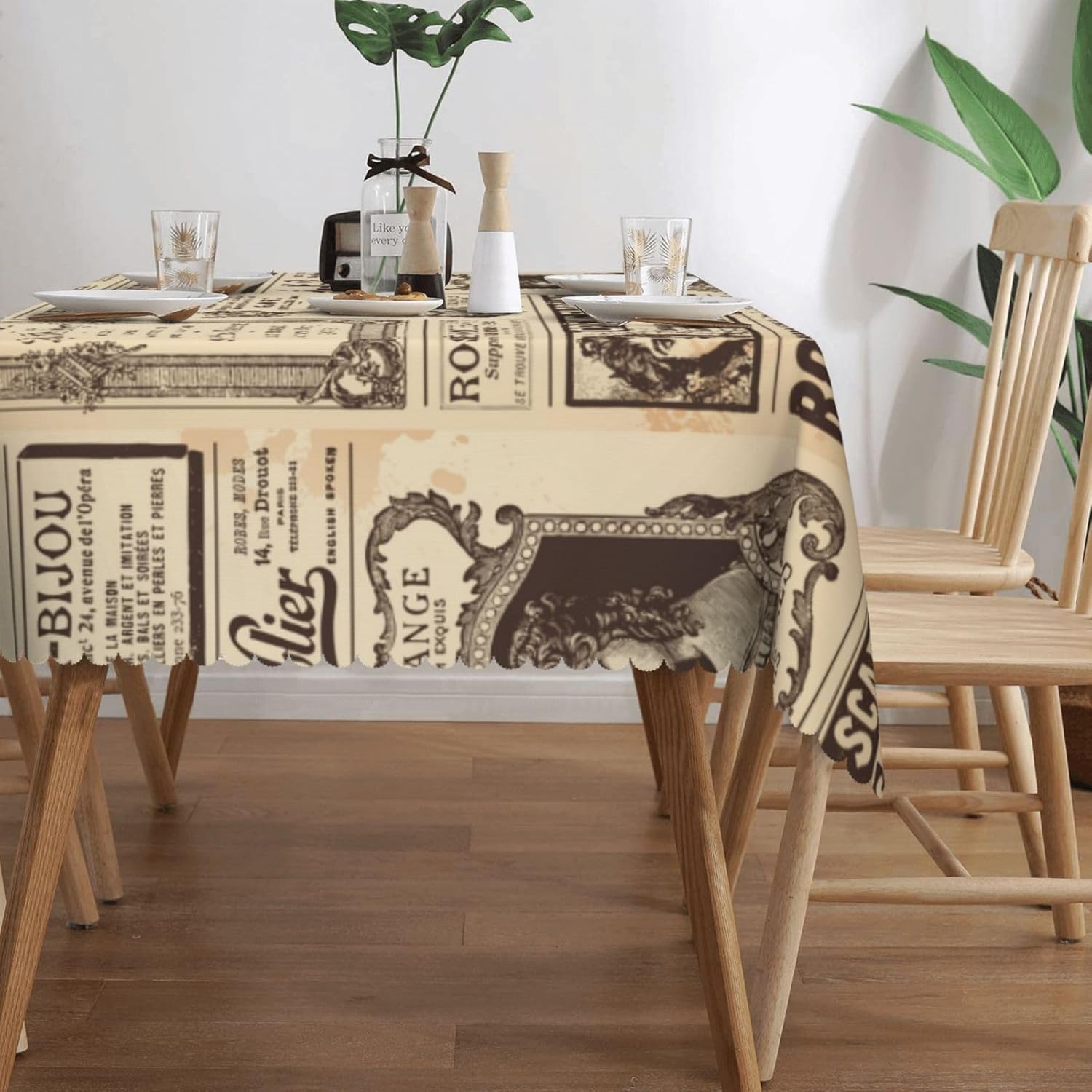 Vintage Paris France Newspaper - огляд і ціна Home Textiles Paris